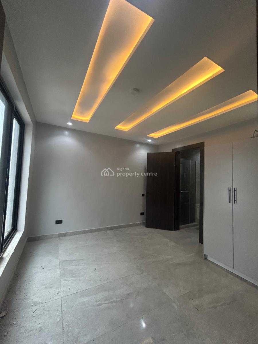 Luxury Pent Maisonette House, Lekki Phase 1, Lekki, Lagos, Block of Flats for Sale