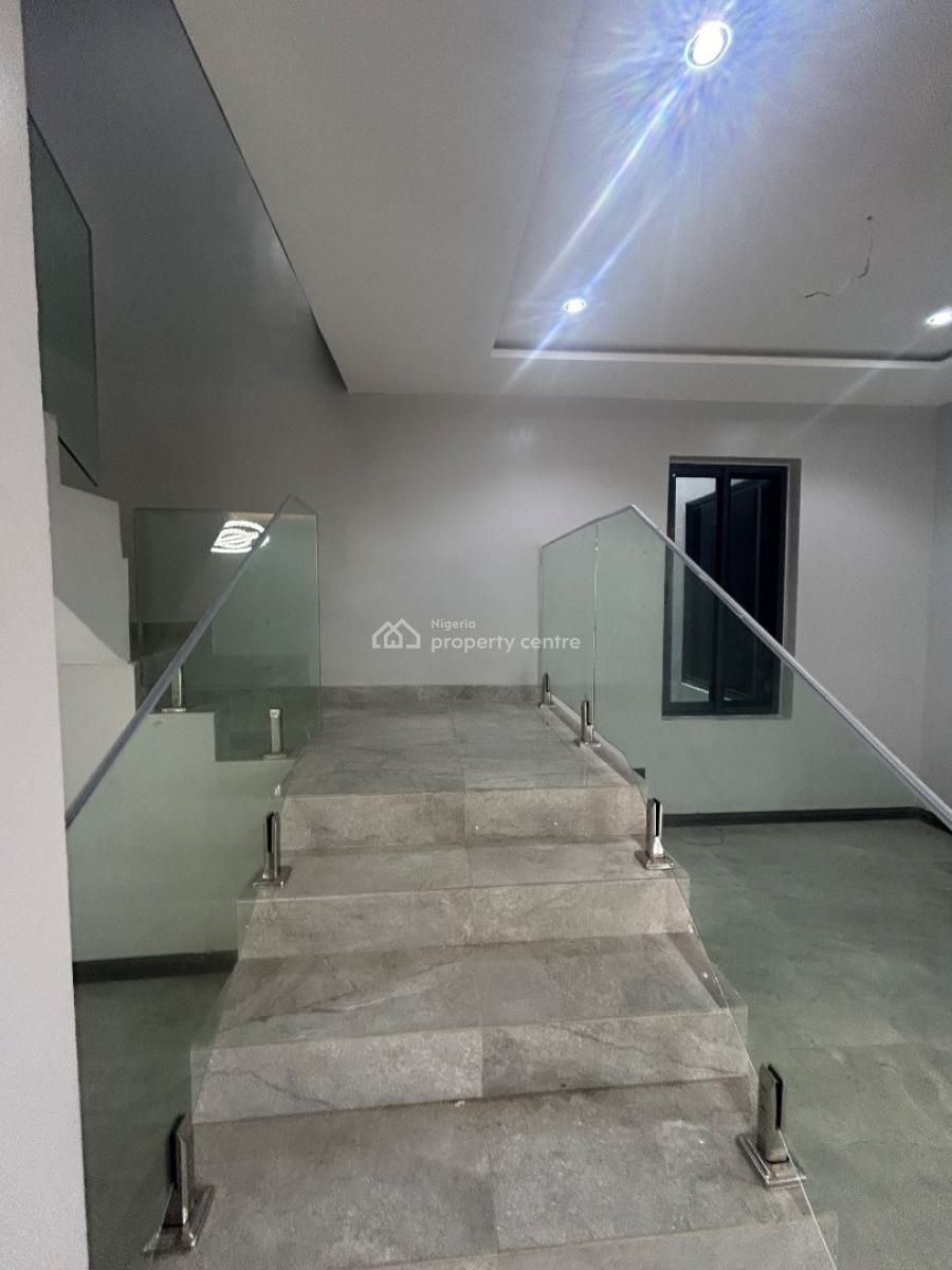 Luxury Pent Maisonette House, Lekki Phase 1, Lekki, Lagos, Block of Flats for Sale
