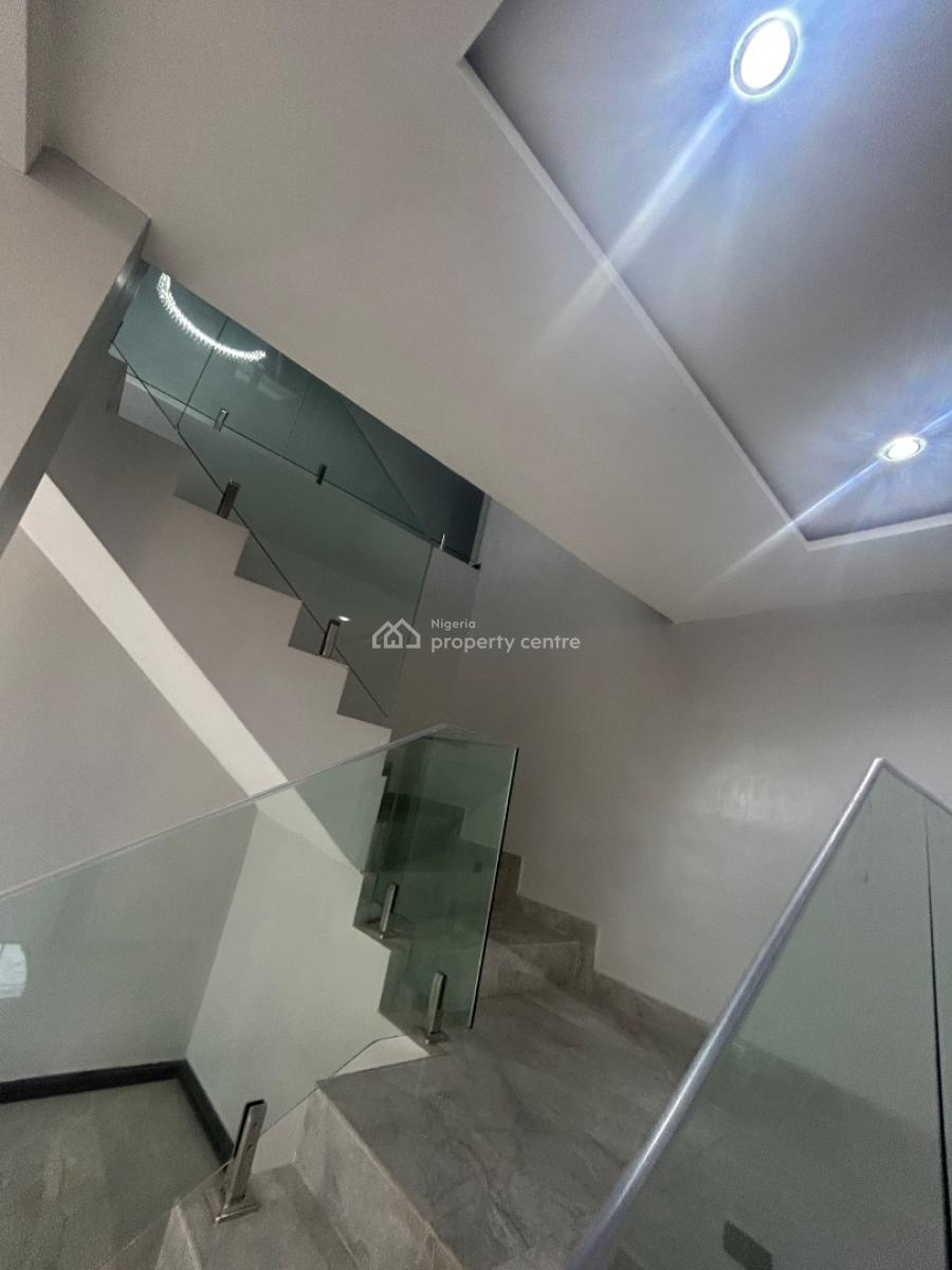 Luxury Pent Maisonette House, Lekki Phase 1, Lekki, Lagos, Block of Flats for Sale