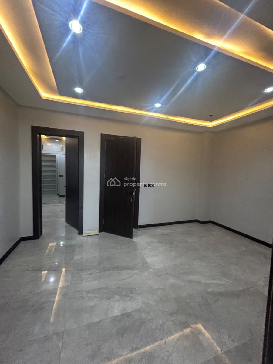 Luxury Pent Maisonette House, Lekki Phase 1, Lekki, Lagos, Block of Flats for Sale