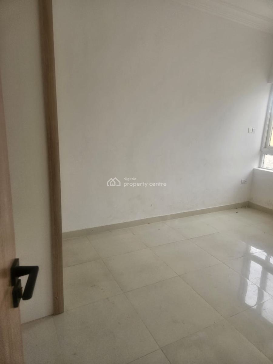 Standard 2 Bedrooms Apartment, Chevron, Lekki, Lagos, Flat / Apartment for Rent