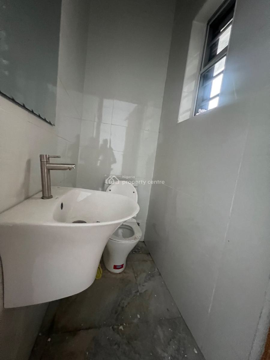 Contemporary Built 4 Bedroom Semi Detached Duplex with Bq, Vgc, Lekki, Lagos, Semi-detached Duplex for Rent