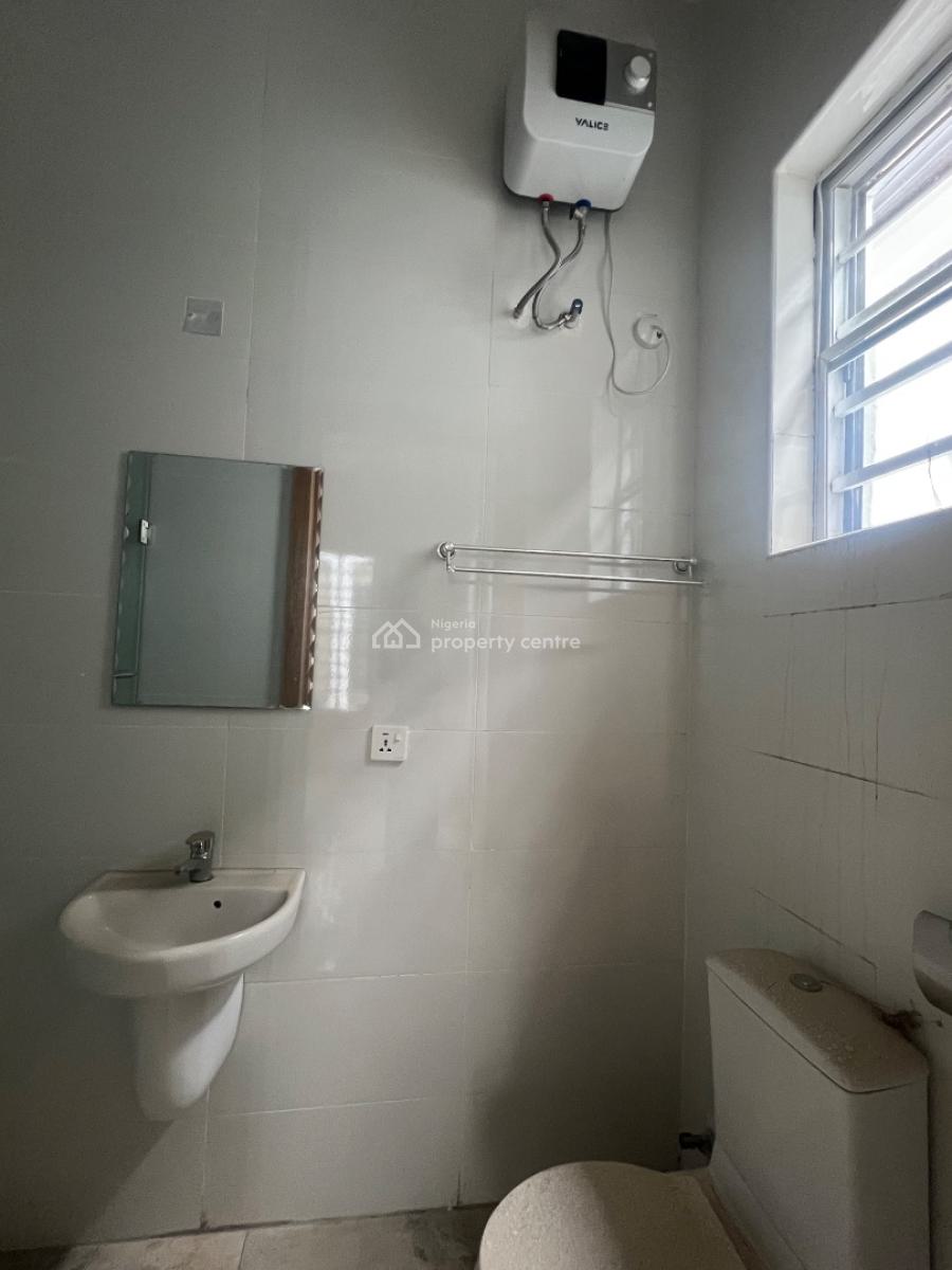 Contemporary Built 4 Bedroom Semi Detached Duplex with Bq, Vgc, Lekki, Lagos, Semi-detached Duplex for Rent
