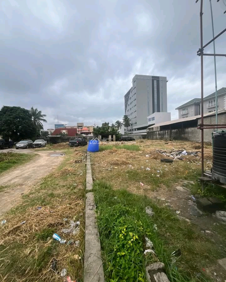Location: Victoria Island. Square Meters: 4,100 Sqm.  Price: 7 Billion, Victoria Island (vi), Lagos, Land for Sale