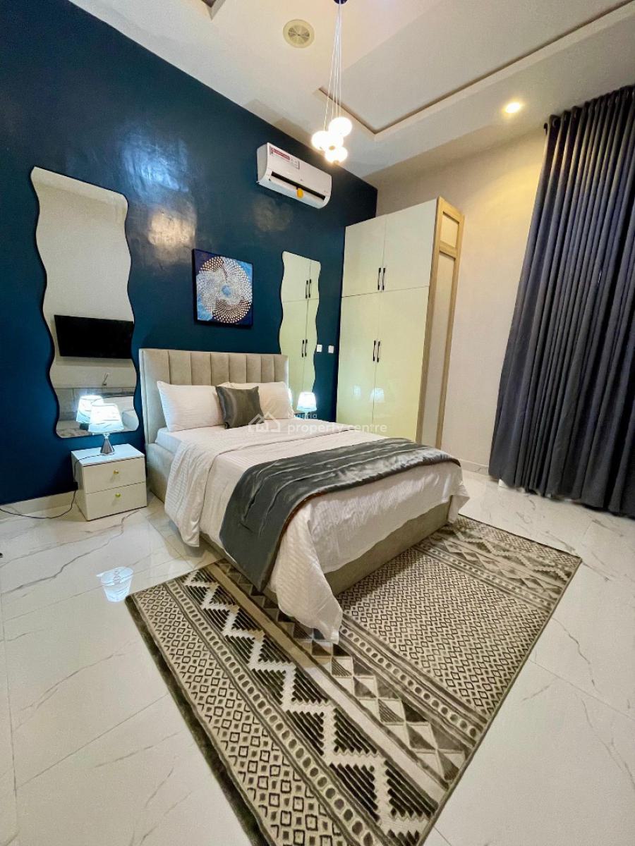 1 Unit of Beautiful 3 Bedroom Apartment with  Ps5 in Cadogan Place Est, Lekki Phase 1, Lekki, Lagos, Flat / Apartment Short Let
