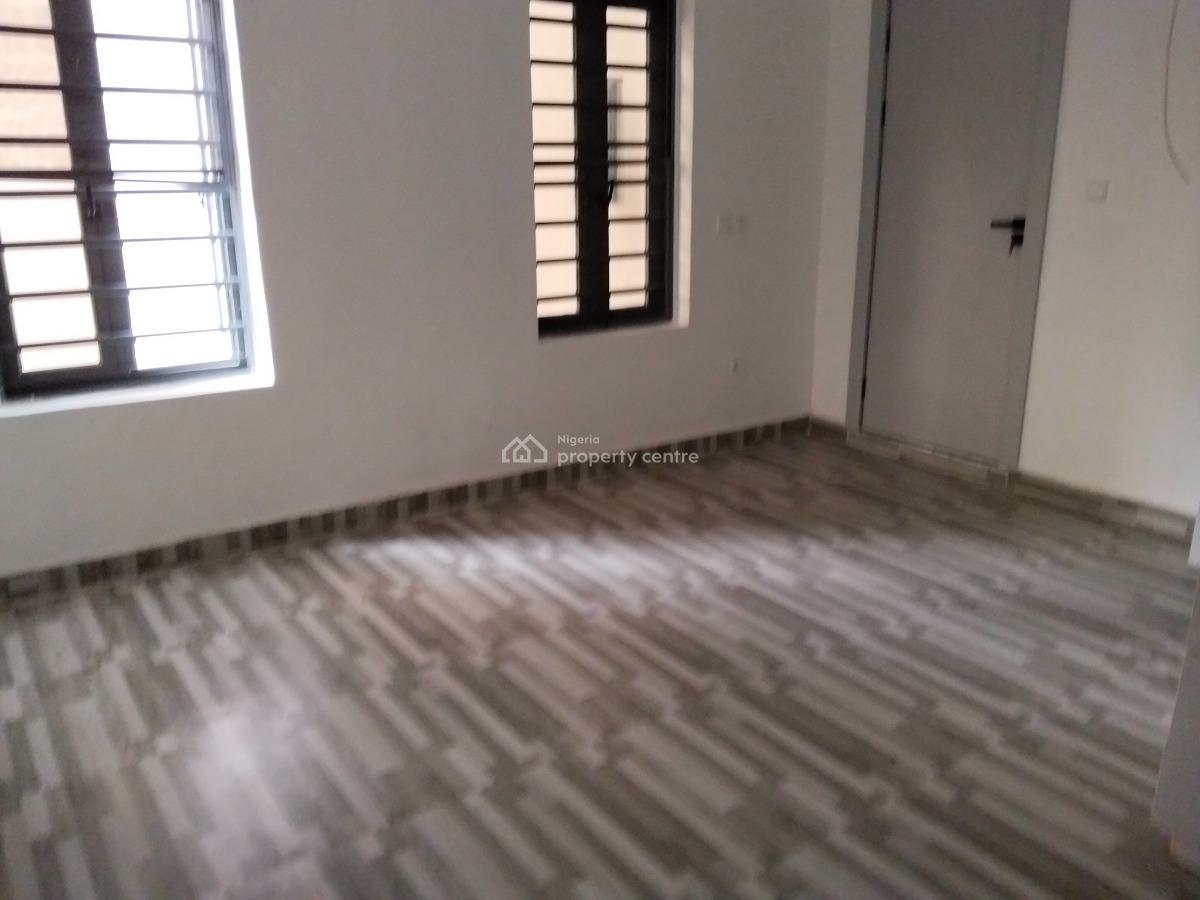Exquisite Three Bedroom Flat, Lekki Phase 1, Lekki, Lagos, Flat / Apartment for Sale