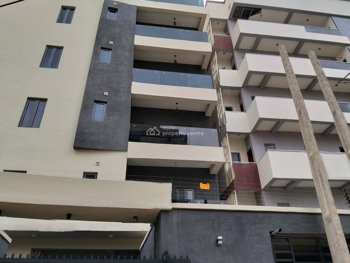 Exquisite Three Bedroom Flat, Lekki Phase 1, Lekki, Lagos, Flat / Apartment for Sale