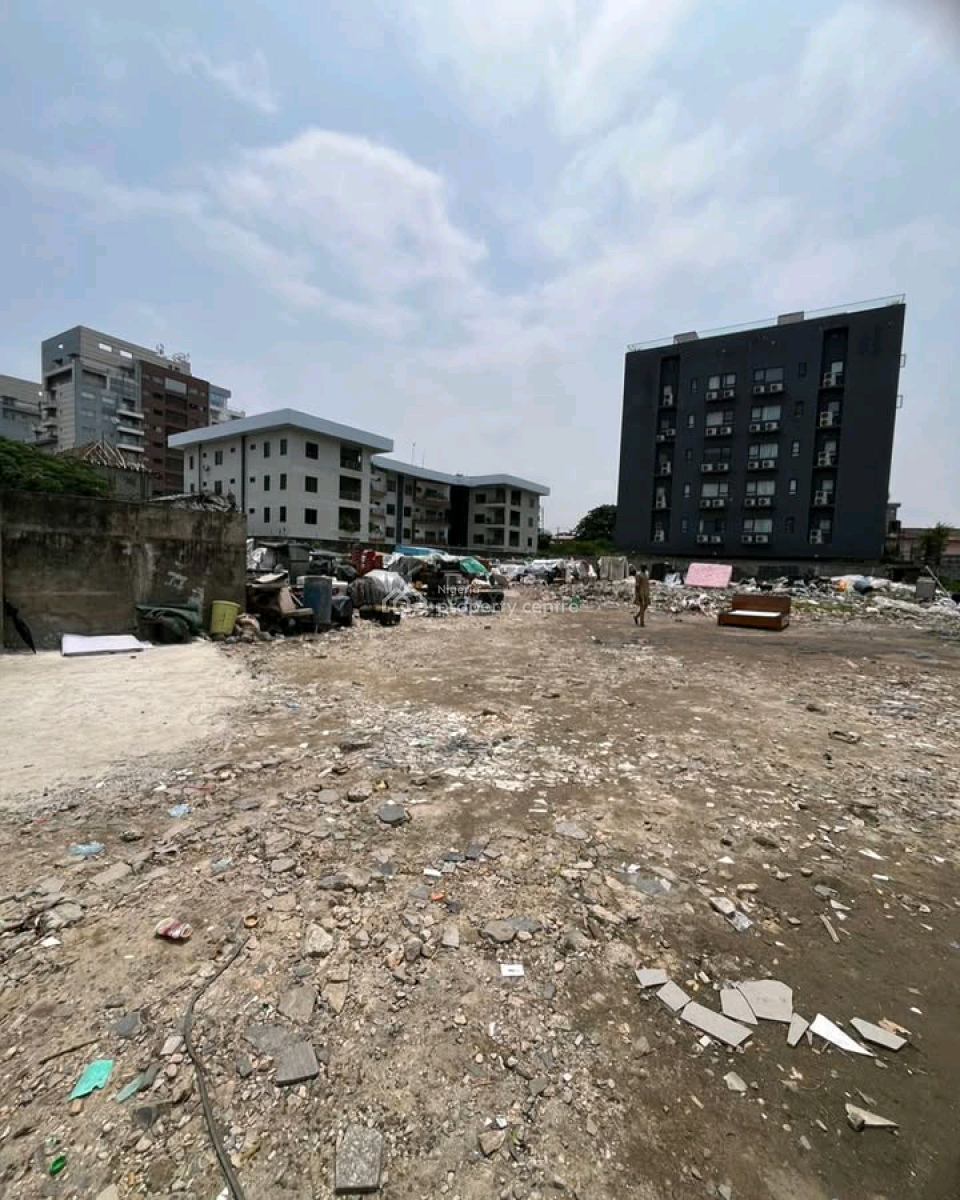 Location: Victoria Island. Square Meters: 2,242 Sqm.  Price: 1.8 Milli, Victoria Island (vi), Lagos, Land for Sale
