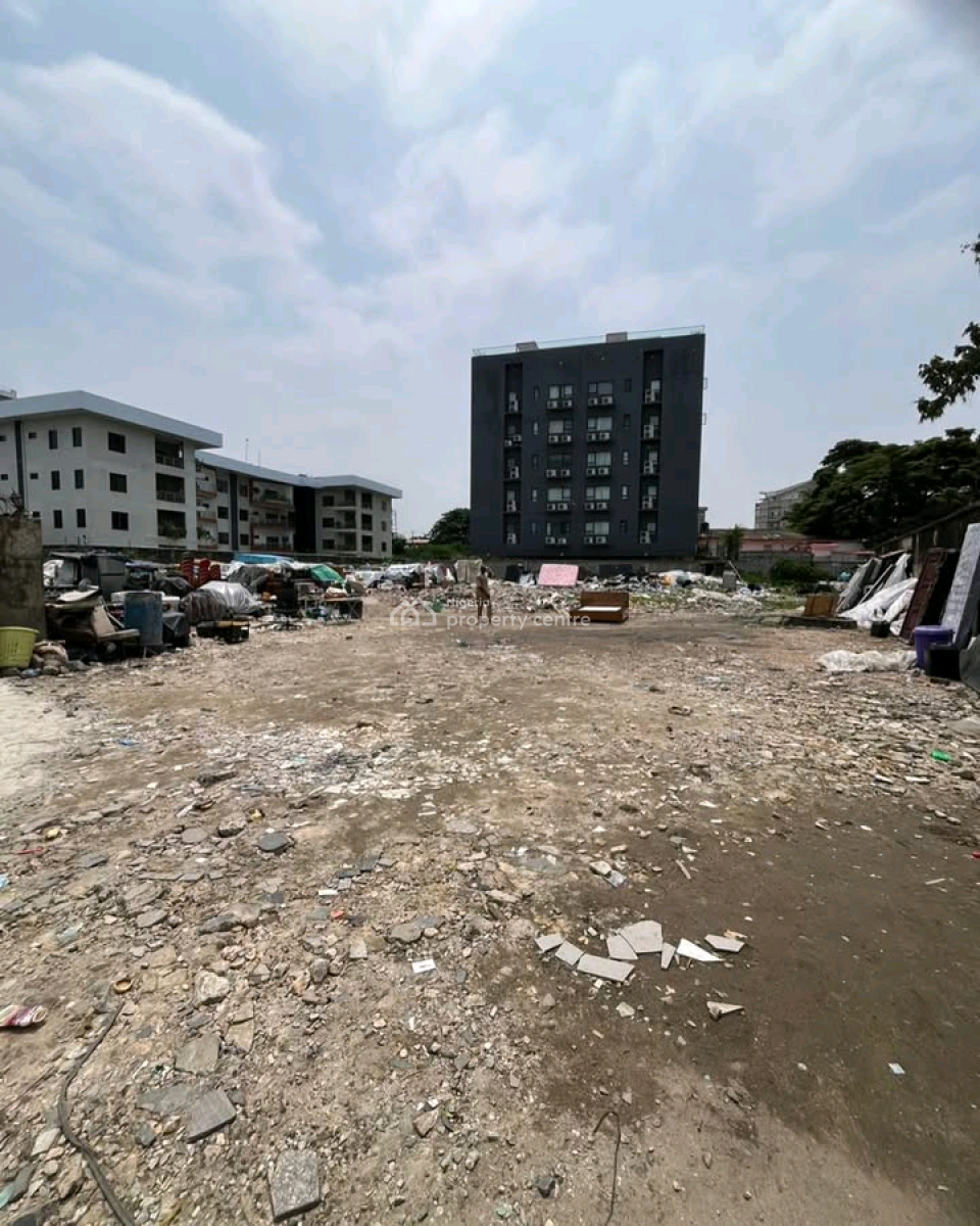 Location: Victoria Island. Square Meters: 2,242 Sqm.  Price: 1.8 Milli, Victoria Island (vi), Lagos, Land for Sale
