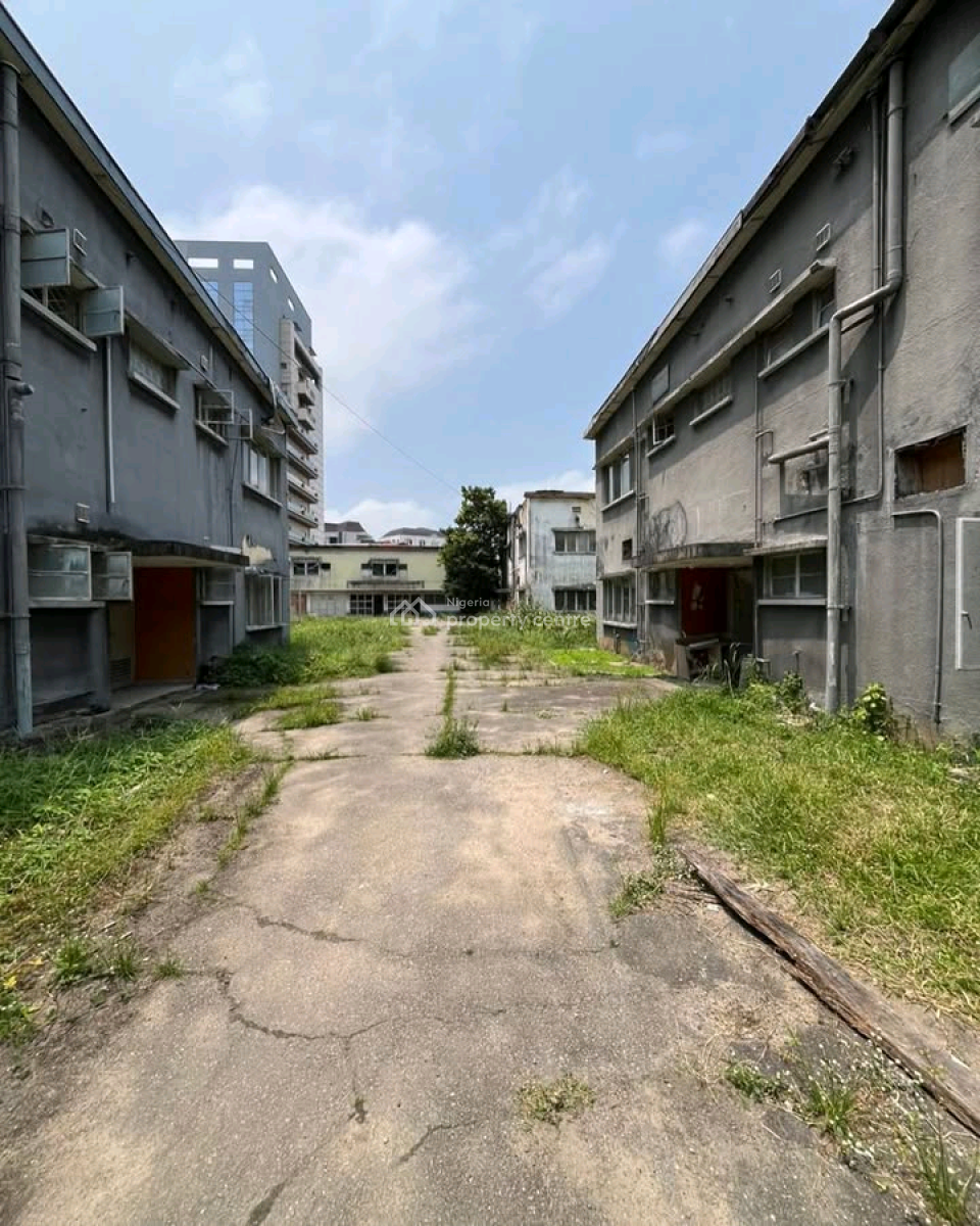 Location: Victoria Island. Square Meters: 3,184 Sqm.  Price: 6 Billion, Victoria Island (vi), Lagos, Land for Sale