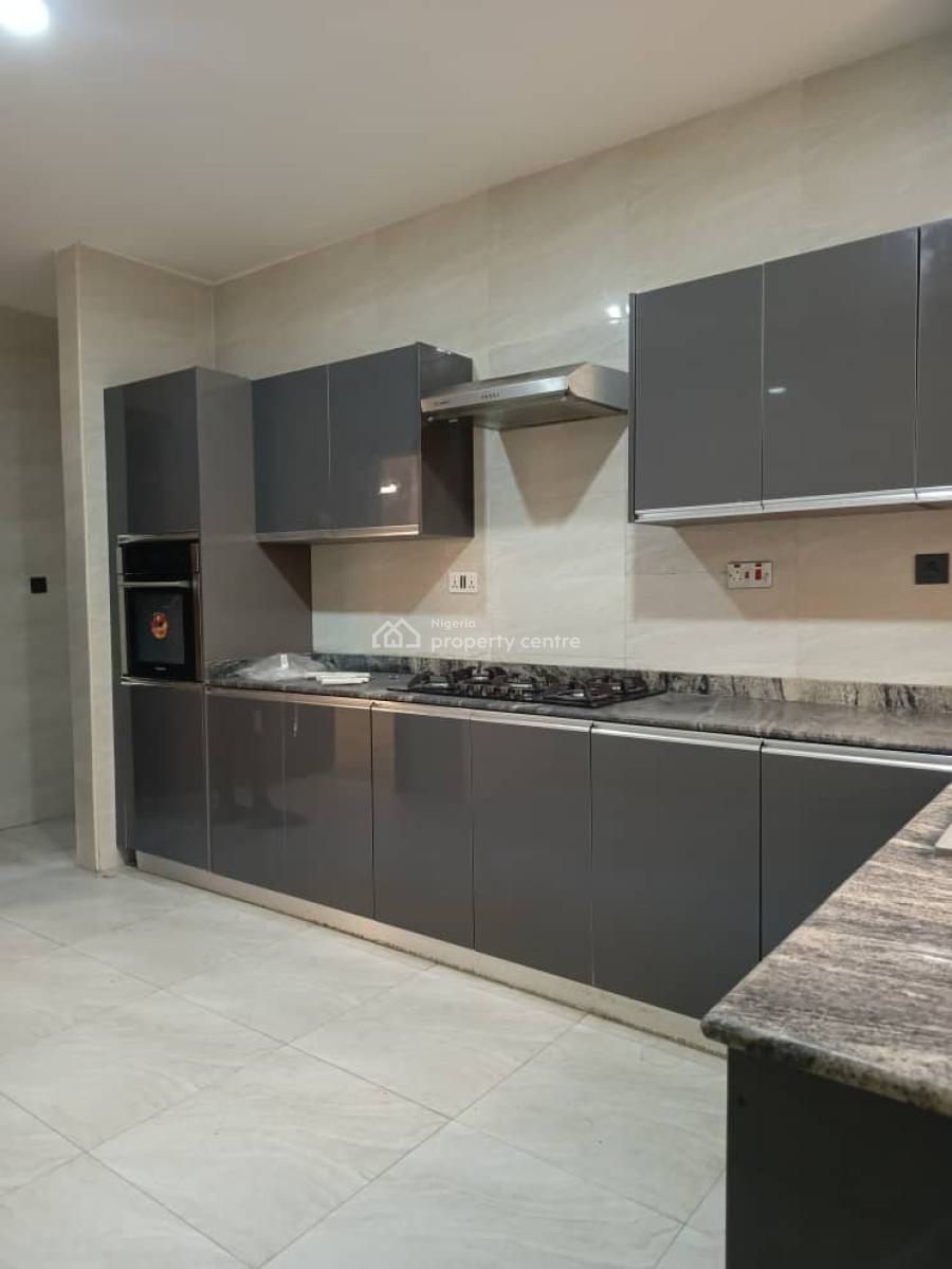 Serviced 3 Bedroom Apartment with Bq, Guzape District, Abuja, Flat / Apartment for Rent
