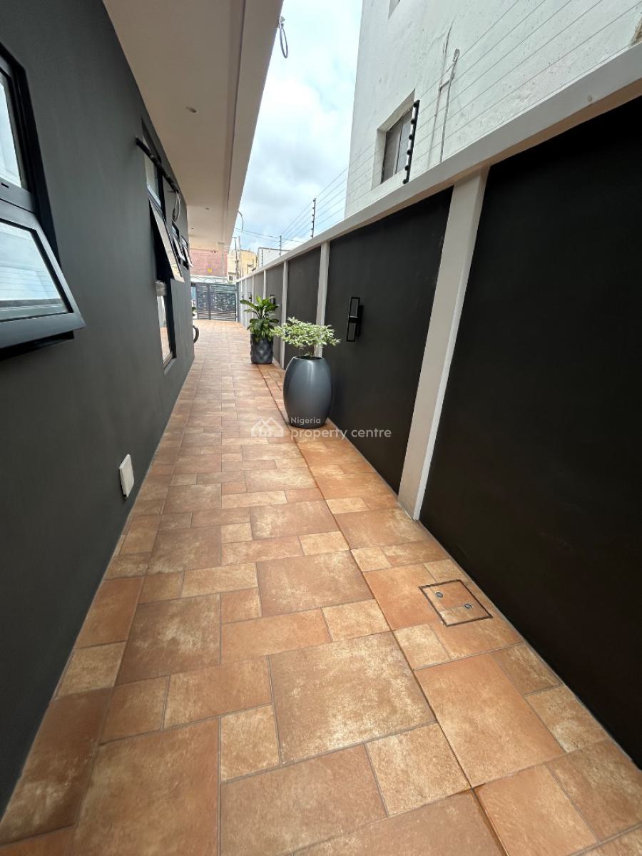 Luxurious Property in Ikoyi, Parkview Estate, Ikoyi, Ikoyi, Lagos, Detached Duplex for Sale