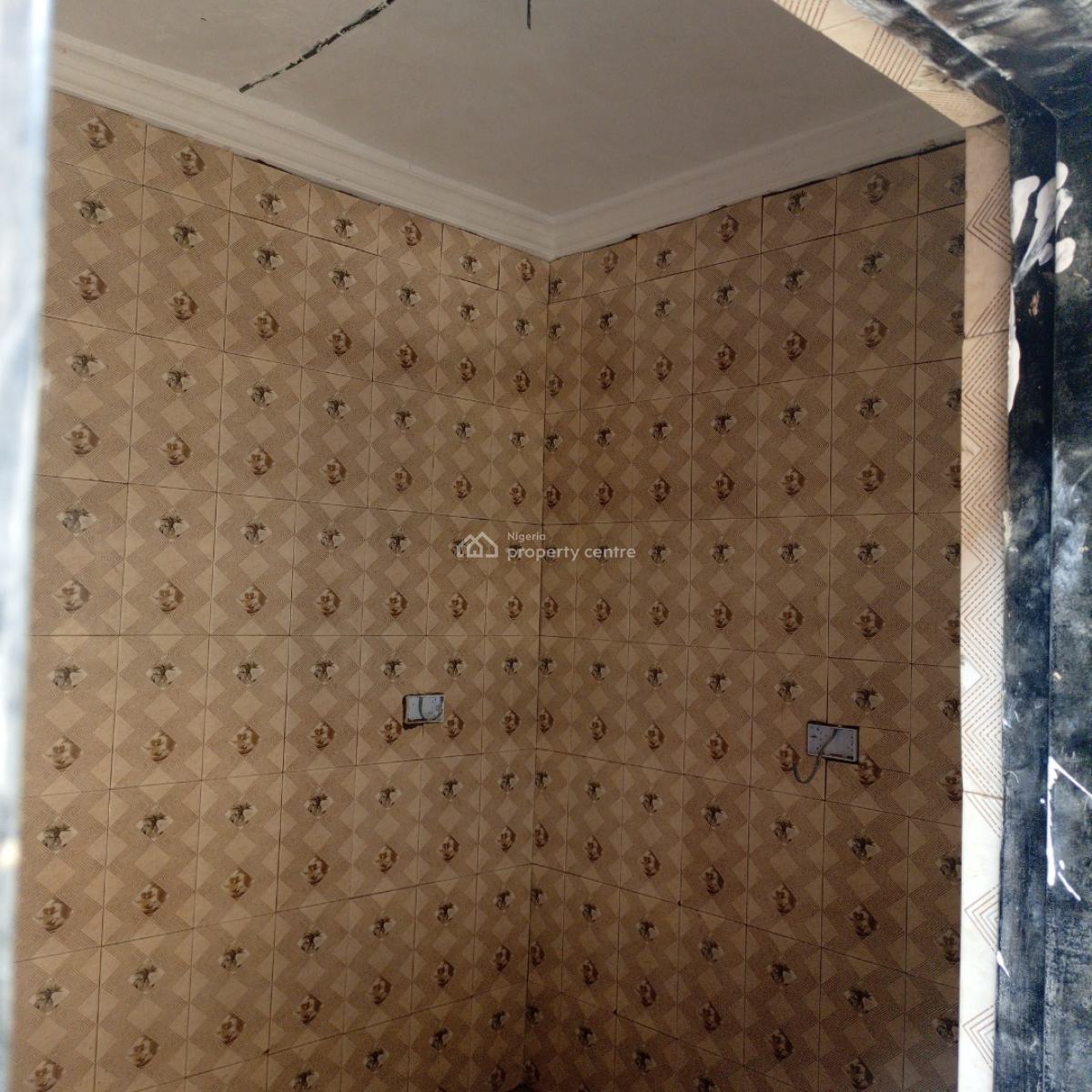 Newly Renovated 2 Bedroom Flat, Off Kilo Masha Road, Kilo, Surulere, Lagos, Flat / Apartment for Rent