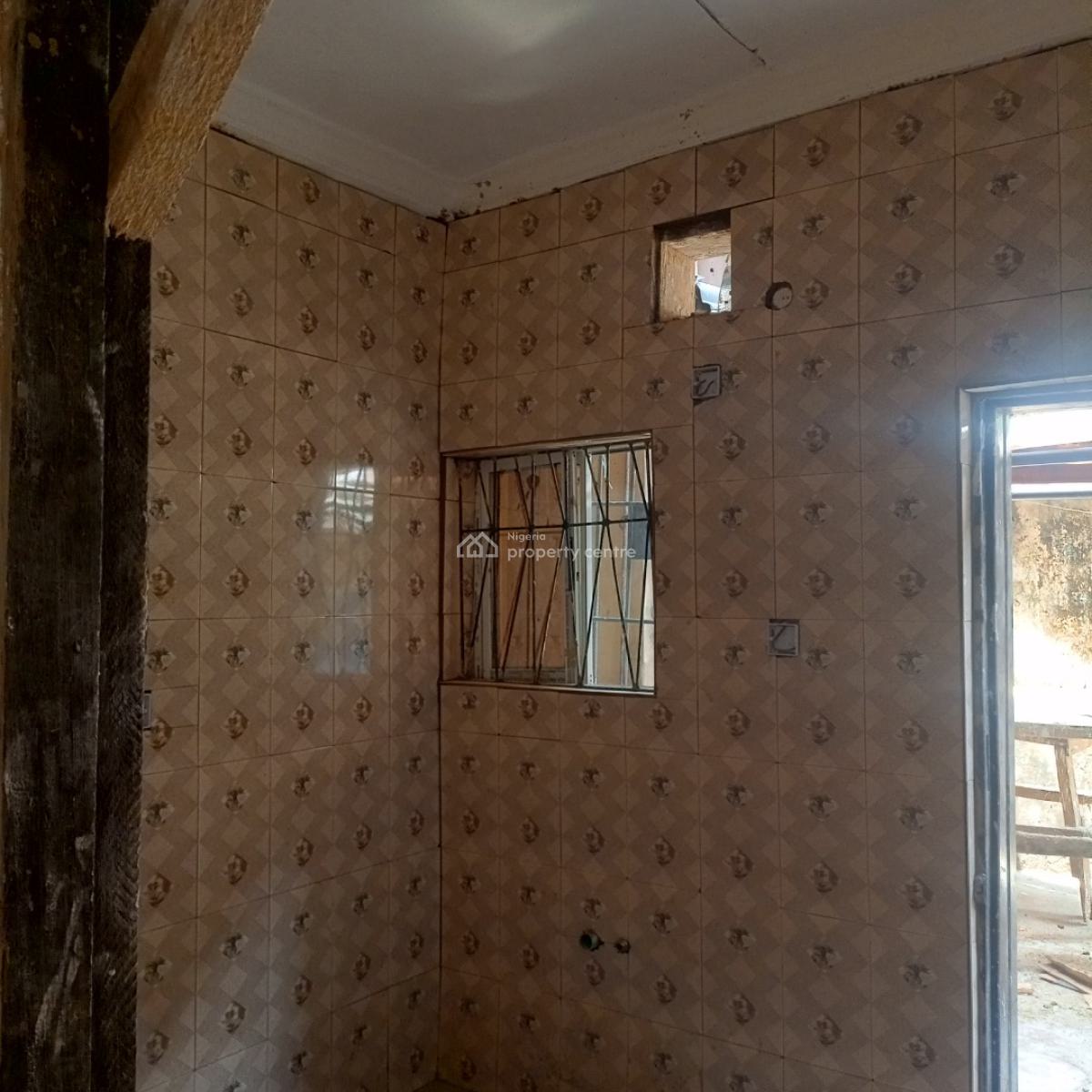 Newly Renovated 2 Bedroom Flat, Off Kilo Masha Road, Kilo, Surulere, Lagos, Flat / Apartment for Rent