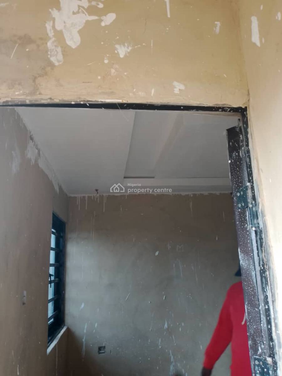 a Newly Built Room Self Contain Pop, Agodongbon Housing Estate, Lucky Fiber Road, Ikorodu, Lagos, Flat / Apartment for Rent