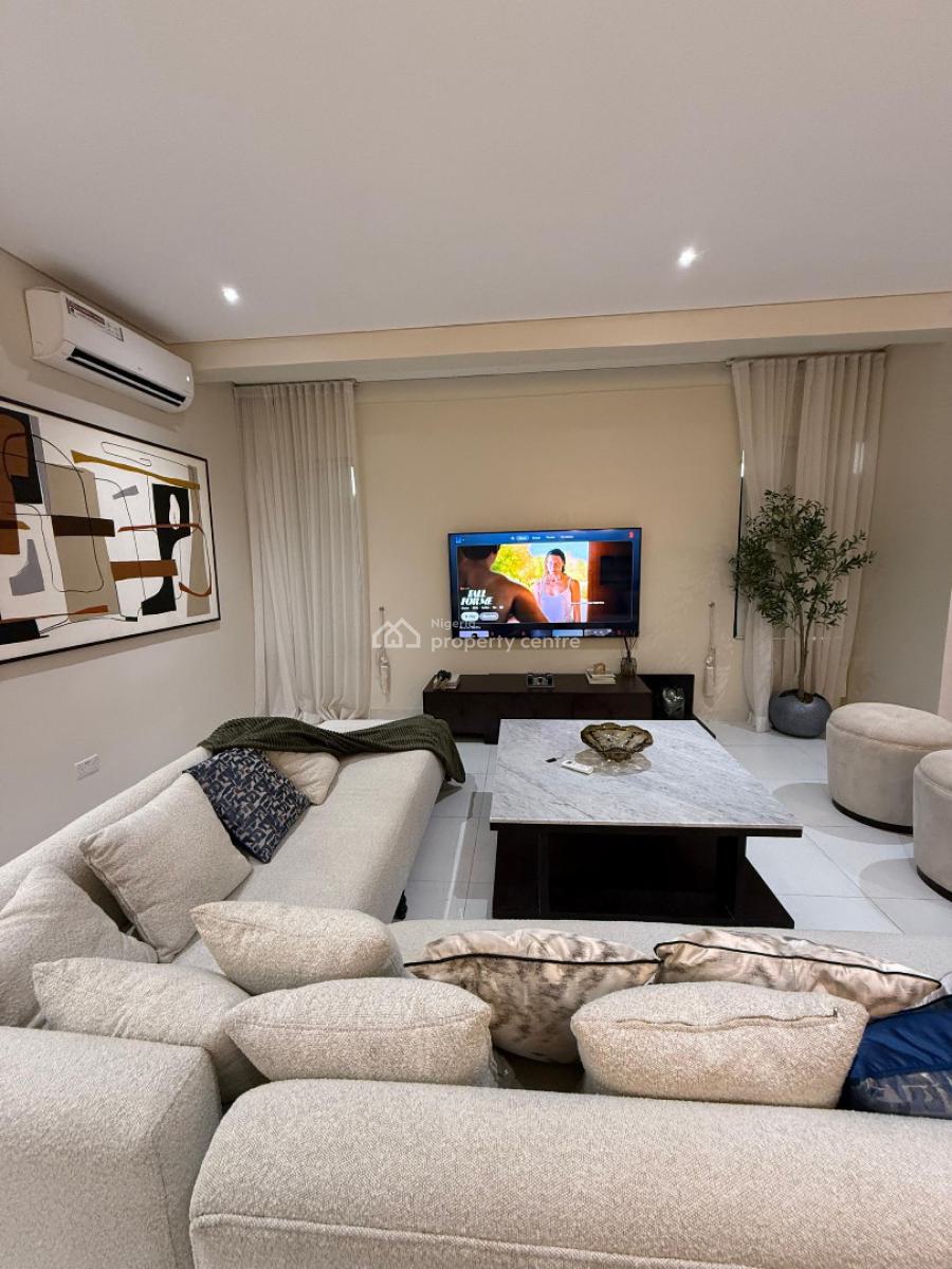 2 𝒃𝒆𝒅𝒓𝒐𝒐𝒎 𝒎𝒂𝒊𝒔𝒐𝒏𝒆𝒕𝒕𝒆 𝒐𝒏 𝒕𝒉𝒆 7𝒕𝒉 𝒇𝒍𝒐𝒐𝒓 𝒕, Lekki Phase 1, Lekki, Lagos, Flat / Apartment Short Let