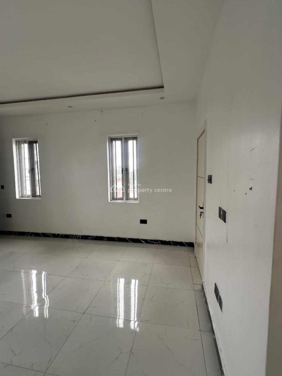Luxury 3 Bedrooms Apartment with a Bq, Off Admiralty Way, Lekki Phase 1, Lekki, Lagos, Flat / Apartment for Sale