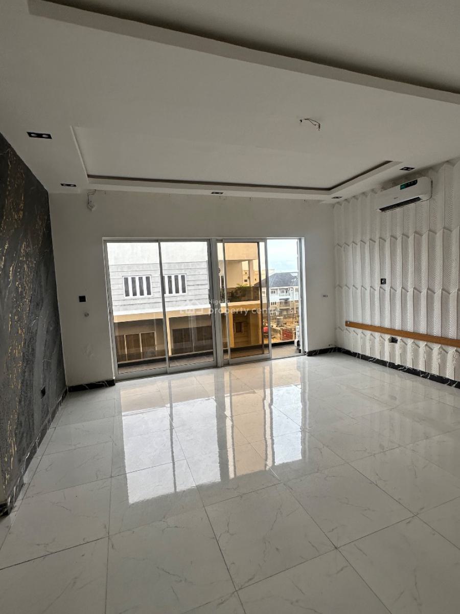 Luxury 3 Bedrooms Apartment with a Bq, Off Admiralty Way, Lekki Phase 1, Lekki, Lagos, Flat / Apartment for Sale