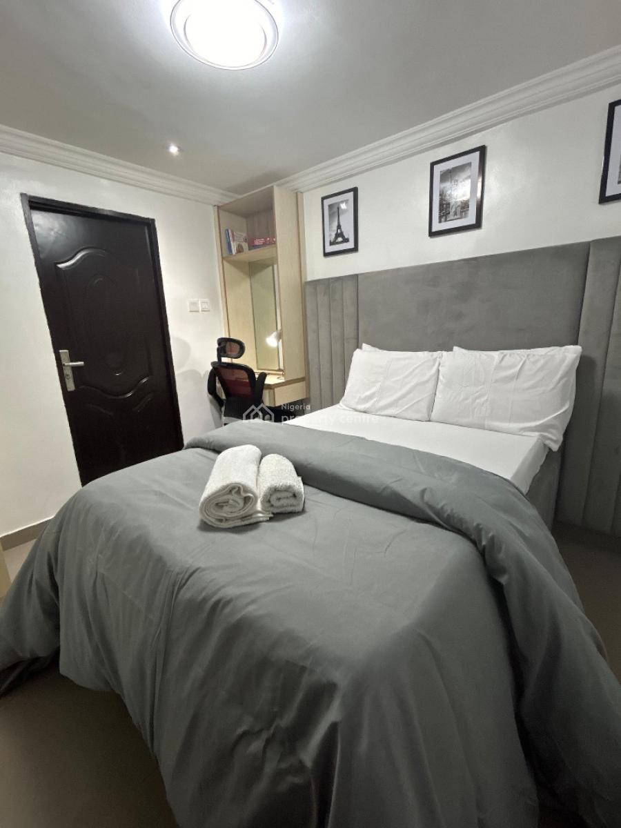 Luxury New 1 Bedroom with Ps5, Lekki Phase 1, Lekki, Lagos, Flat / Apartment Short Let