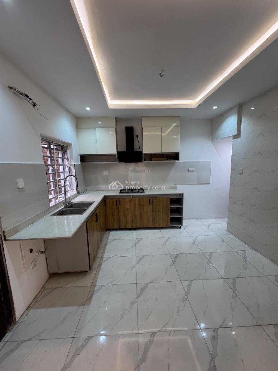 Brand New 4 Bedrooms Terraced Duplex, Lekki Phase 1, Lekki, Lagos, Terraced Duplex for Rent