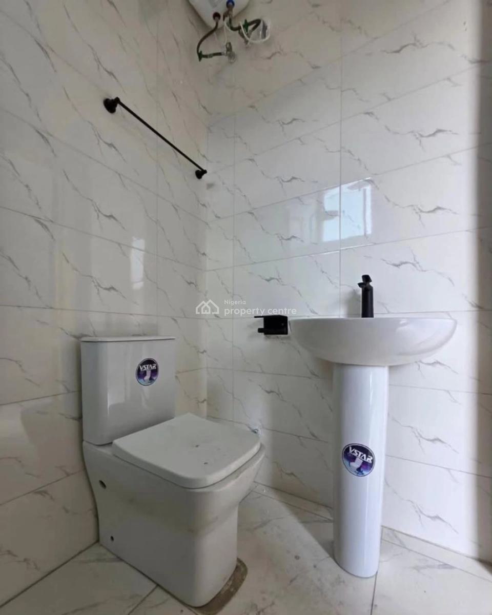Spacious 3 Bedroom Terrace Duplex, Ikota, Lekki, Lagos, Terraced Duplex for Rent