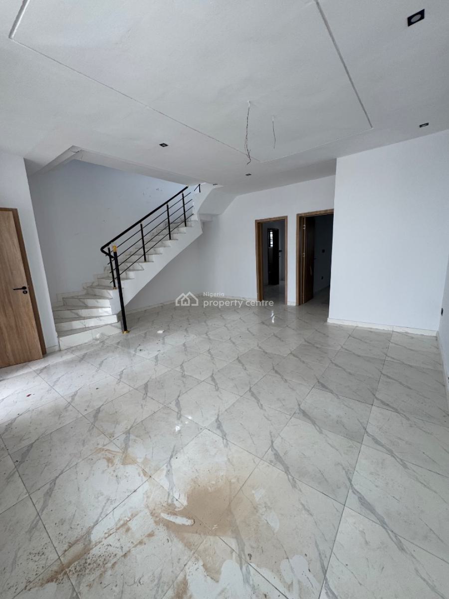 𝐁𝐑𝐀𝐍𝐃 𝐍𝐄𝐖 4 𝐁𝐄𝐃𝐑𝐎𝐎𝐌 𝐓𝐄𝐑𝐑𝐀𝐂𝐄 𝐃𝐔𝐏𝐋𝐄𝐗, Ikota By Vgc, Vgc, Lekki, Lagos, Terraced Duplex for Rent