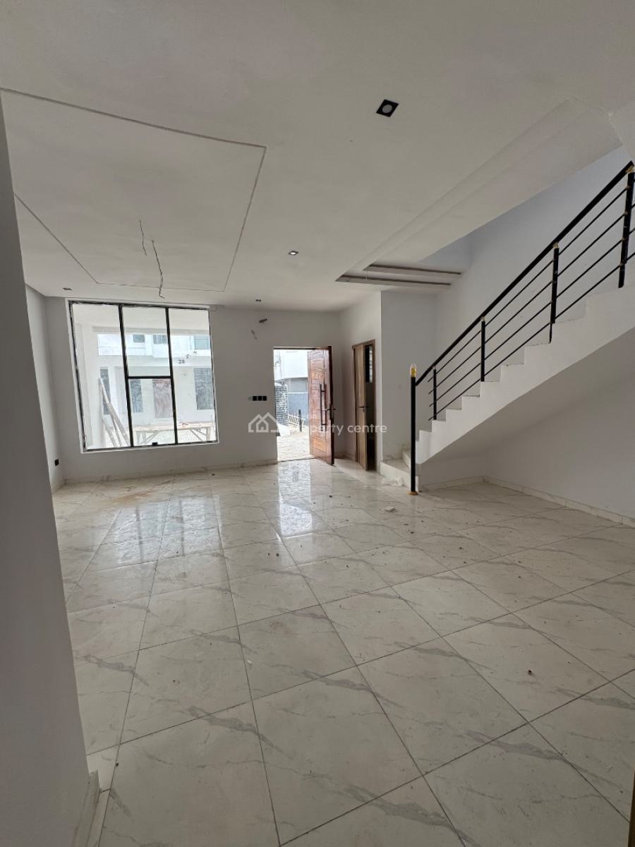𝐁𝐑𝐀𝐍𝐃 𝐍𝐄𝐖 4 𝐁𝐄𝐃𝐑𝐎𝐎𝐌 𝐓𝐄𝐑𝐑𝐀𝐂𝐄 𝐃𝐔𝐏𝐋𝐄𝐗, Ikota By Vgc, Vgc, Lekki, Lagos, Terraced Duplex for Rent