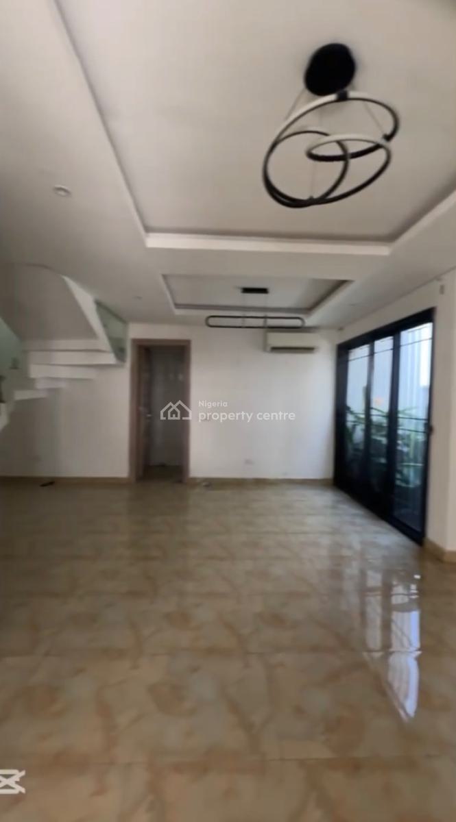 Waterfront Serviced 4 Bedrooms Terraced Duplex + Bq, Pool, Gym, Lekki Phase 1, Lekki, Lagos, Terraced Duplex for Rent