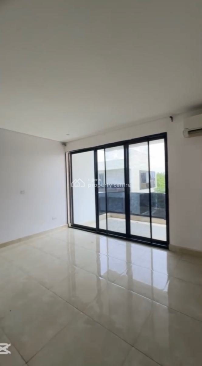 Waterfront Serviced 4 Bedrooms Terraced Duplex + Bq, Pool, Gym, Lekki Phase 1, Lekki, Lagos, Terraced Duplex for Rent