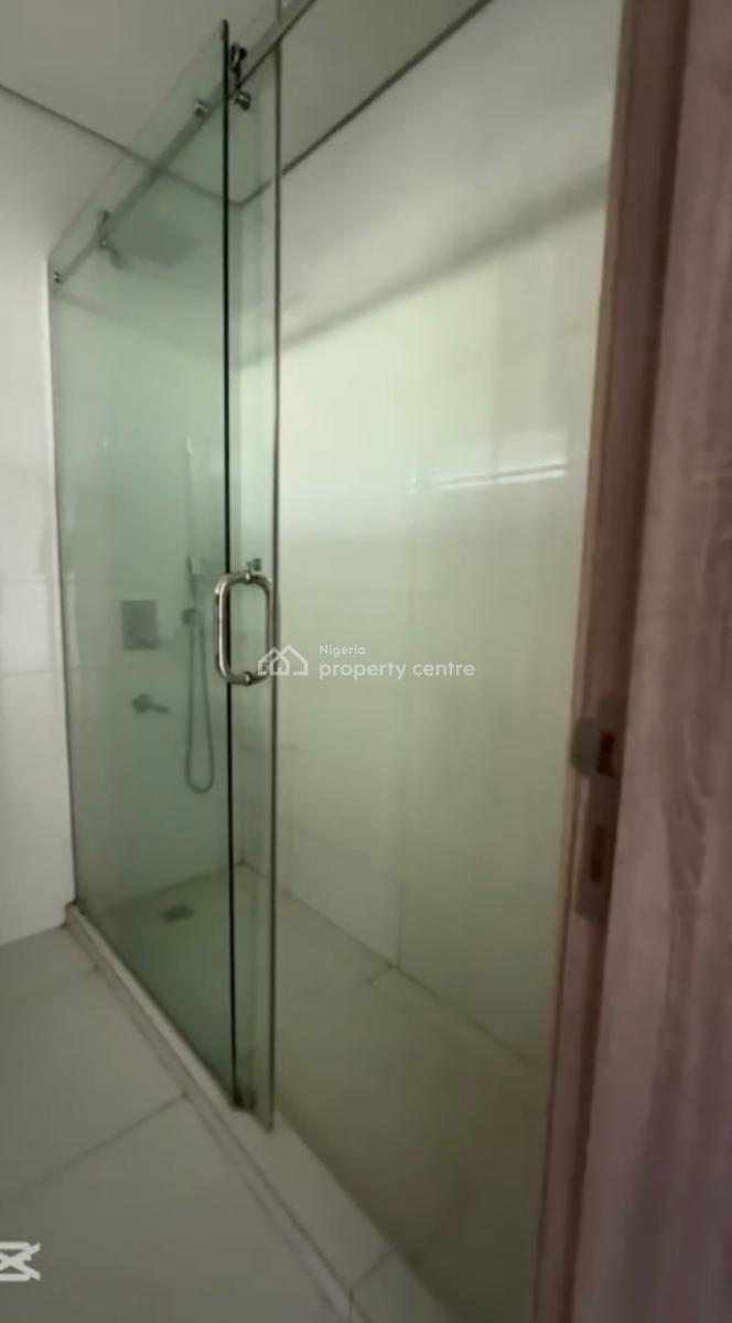 Waterfront Serviced 4 Bedrooms Terraced Duplex + Bq, Pool, Gym, Lekki Phase 1, Lekki, Lagos, Terraced Duplex for Rent