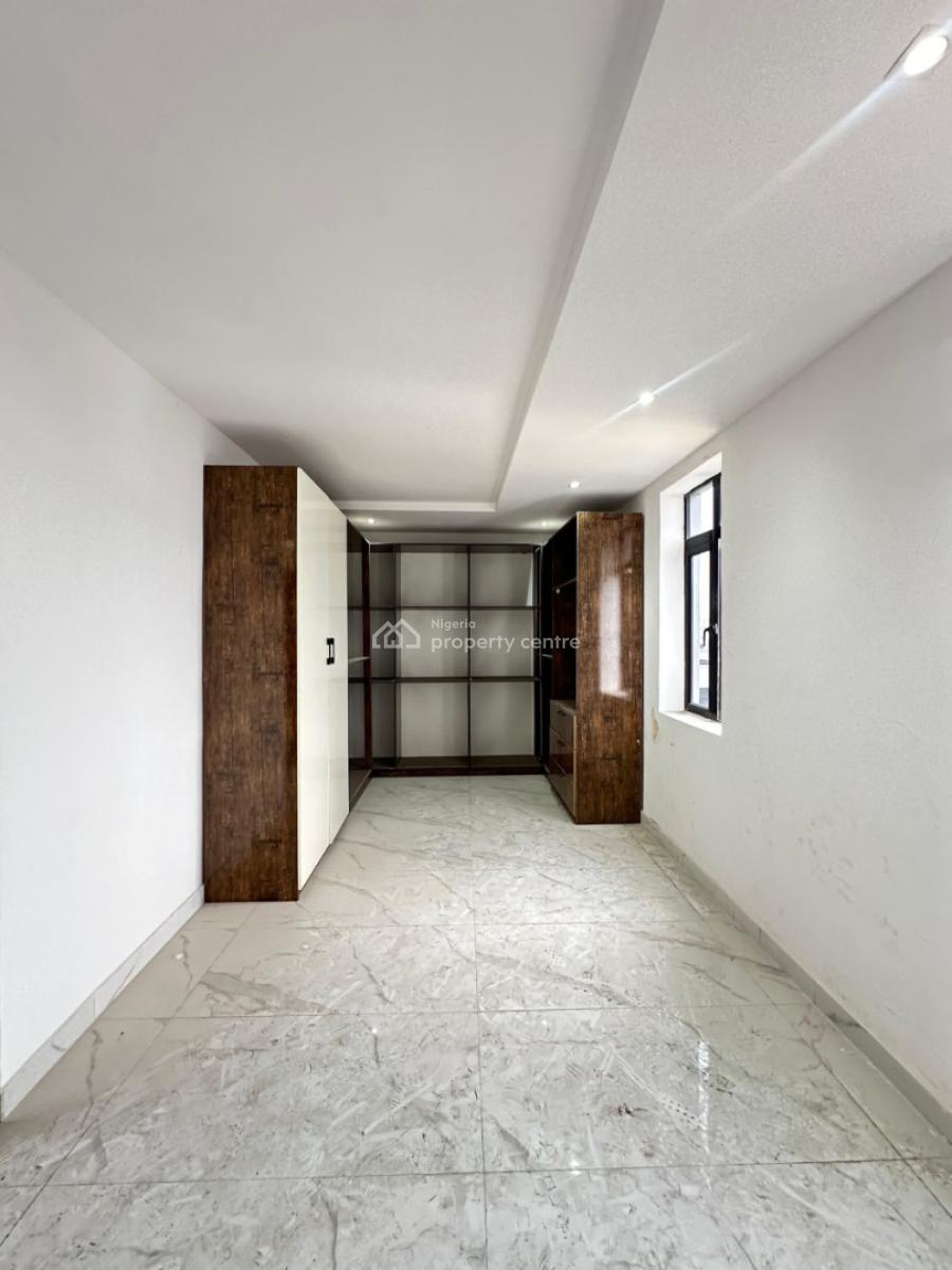4 Bedroom Maisonette Penthouse with Swimming Pool, Gym and 2 Bqs, Old Ikoyi, Ikoyi, Lagos, Flat / Apartment for Sale