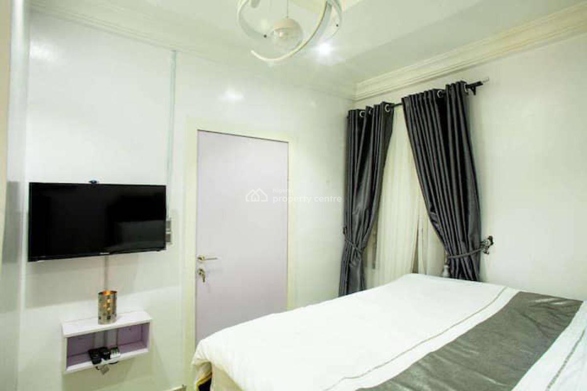 Furnished 1 Bedroom Mini Flat, Meadow Hall Ikate, Lekki, Lagos, Mini Flat (room and Parlour) for Rent