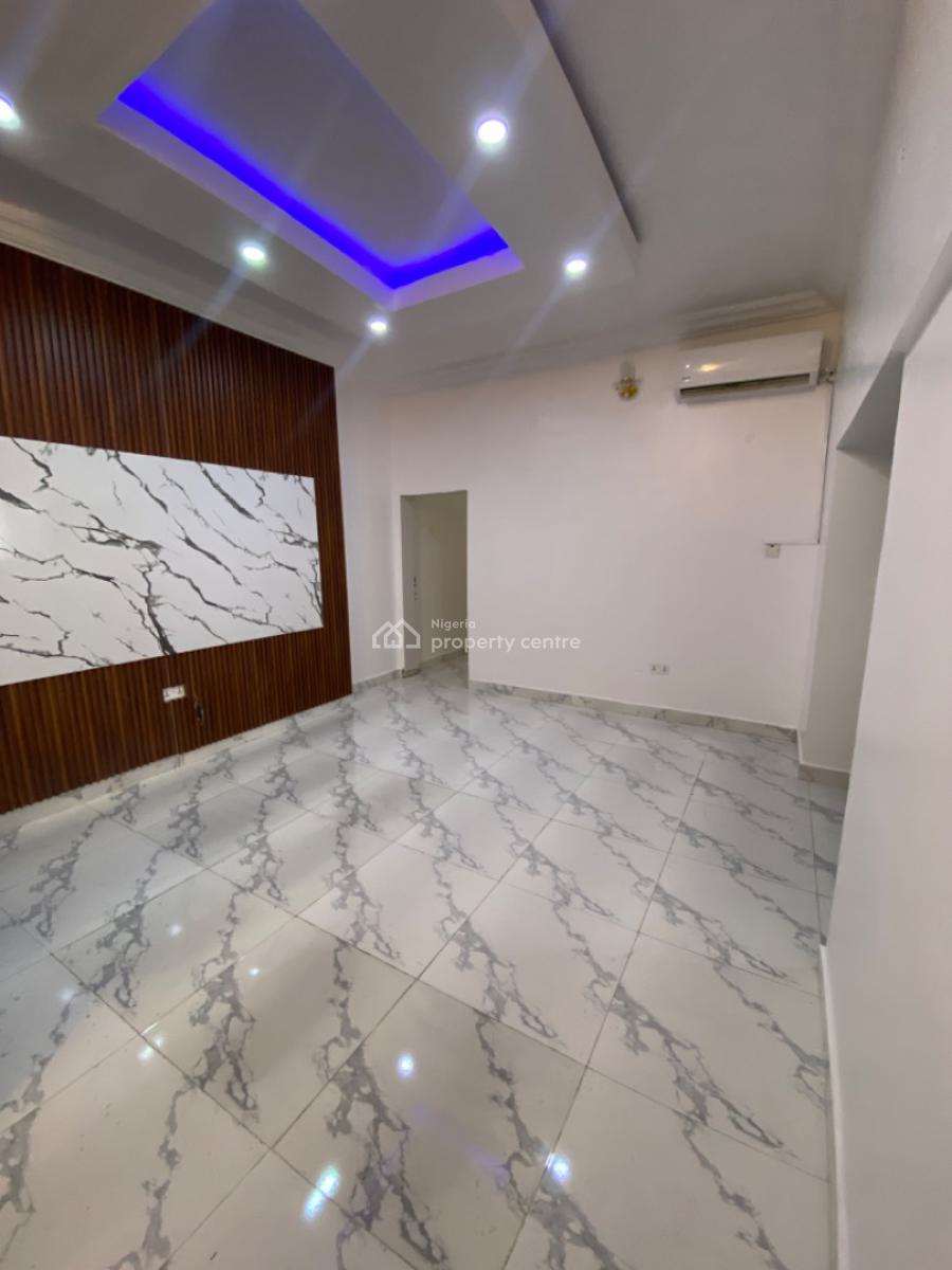 Self Service 2 Bedrooms Flat, Off Emmanuel Abimbola Cole, Lekki Phase 1, Lekki, Lagos, Flat / Apartment for Rent