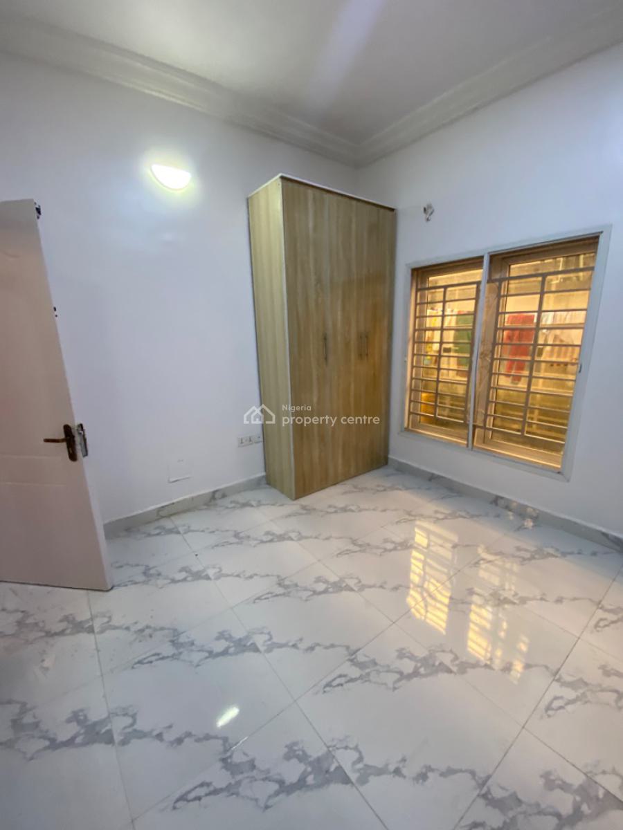 Self Service 2 Bedrooms Flat, Off Emmanuel Abimbola Cole, Lekki Phase 1, Lekki, Lagos, Flat / Apartment for Rent