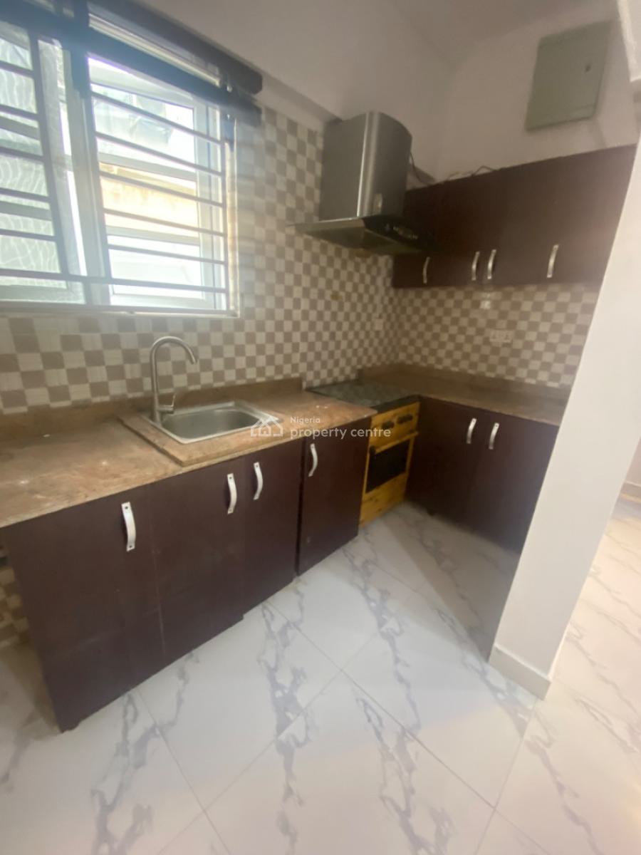 Self Service 2 Bedrooms Flat, Off Emmanuel Abimbola Cole, Lekki Phase 1, Lekki, Lagos, Flat / Apartment for Rent