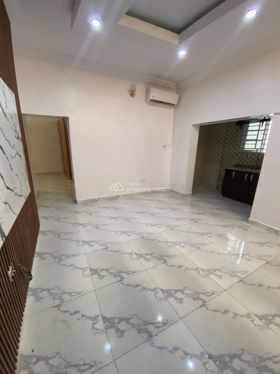 Self Service 2 Bedrooms Flat, Off Emmanuel Abimbola Cole, Lekki Phase 1, Lekki, Lagos, Flat / Apartment for Rent