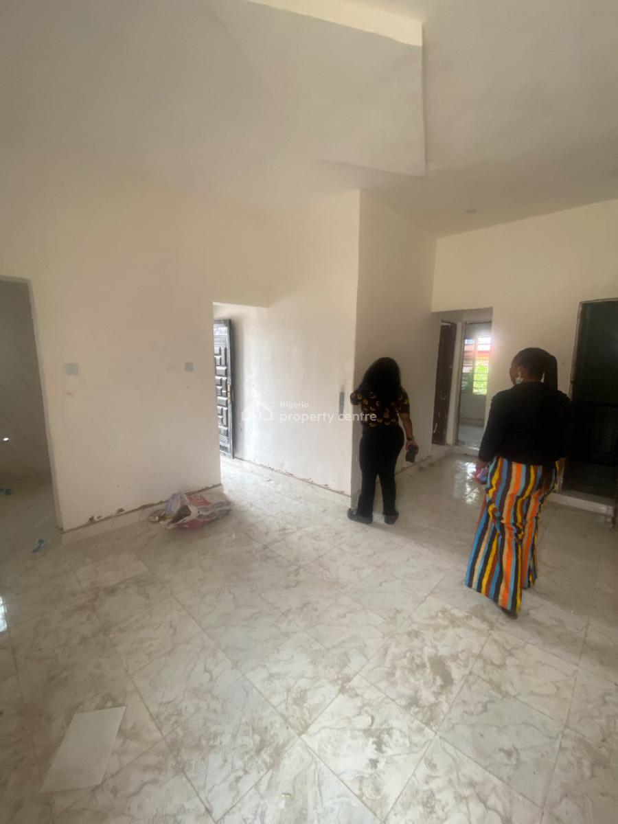 Newly Built Mini Flat with Basic Essentials, Saki Cresent Off Adekunle Kuye Via Agbonyin Avenue Adelabu Surulere, Adelabu, Surulere, Lagos, Mini Flat (room and Parlour) for Rent