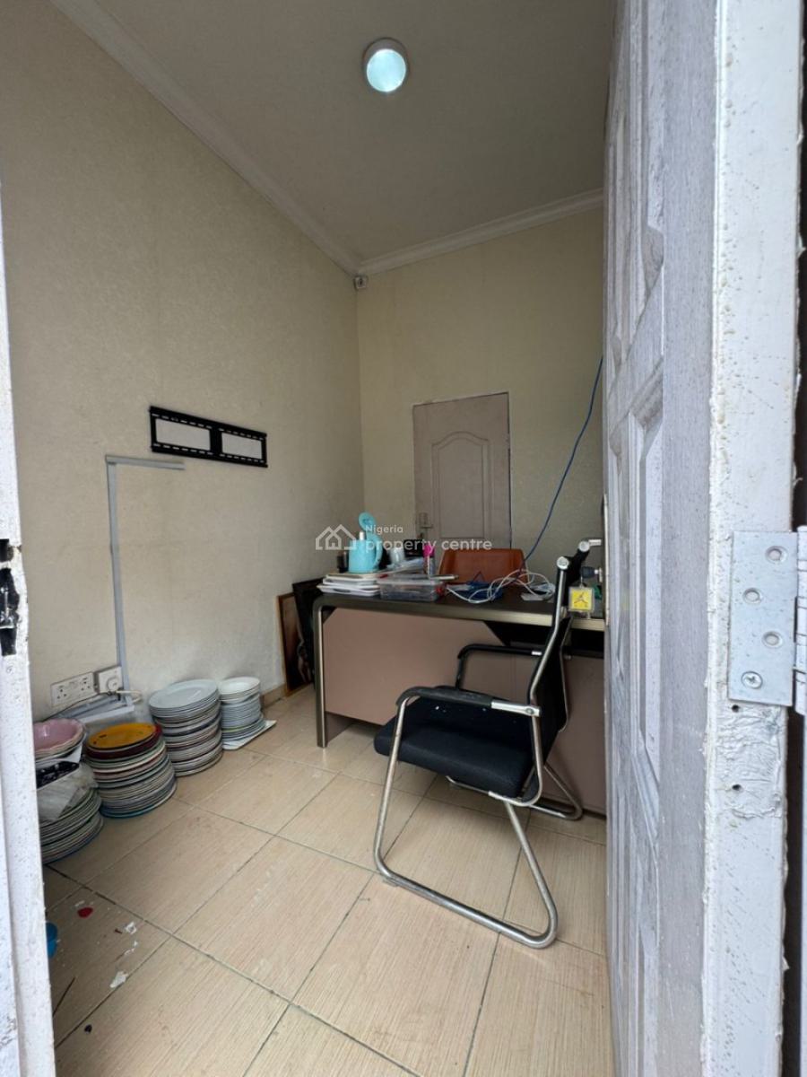 Very Spacious 3 Bedroom Semi Detached Duplex with Bq Inside Estate, Orchid, Lekki, Lagos, Semi-detached Duplex for Rent