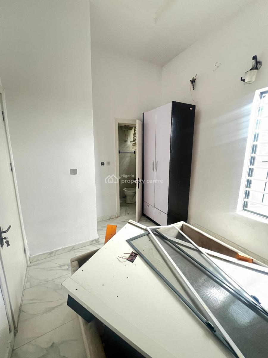 Nicely Built 4 Bedroom Semi Detached +bq, Chevron, Lekki Phase 2, Lekki, Lagos, Semi-detached Duplex for Sale