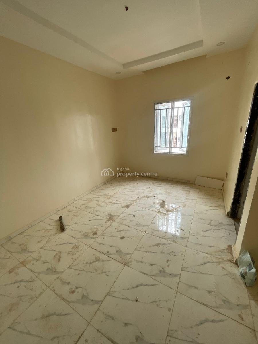 Spacious 3 Bedroom Apartment, Dawaki, Dawaki, Gwarinpa, Abuja, Flat / Apartment for Sale