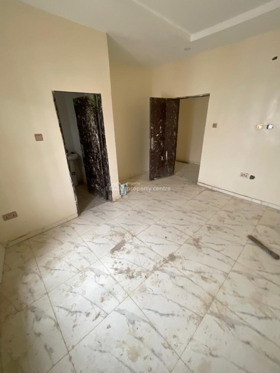 Spacious 3 Bedroom Apartment, Dawaki, Dawaki, Gwarinpa, Abuja, Flat / Apartment for Sale