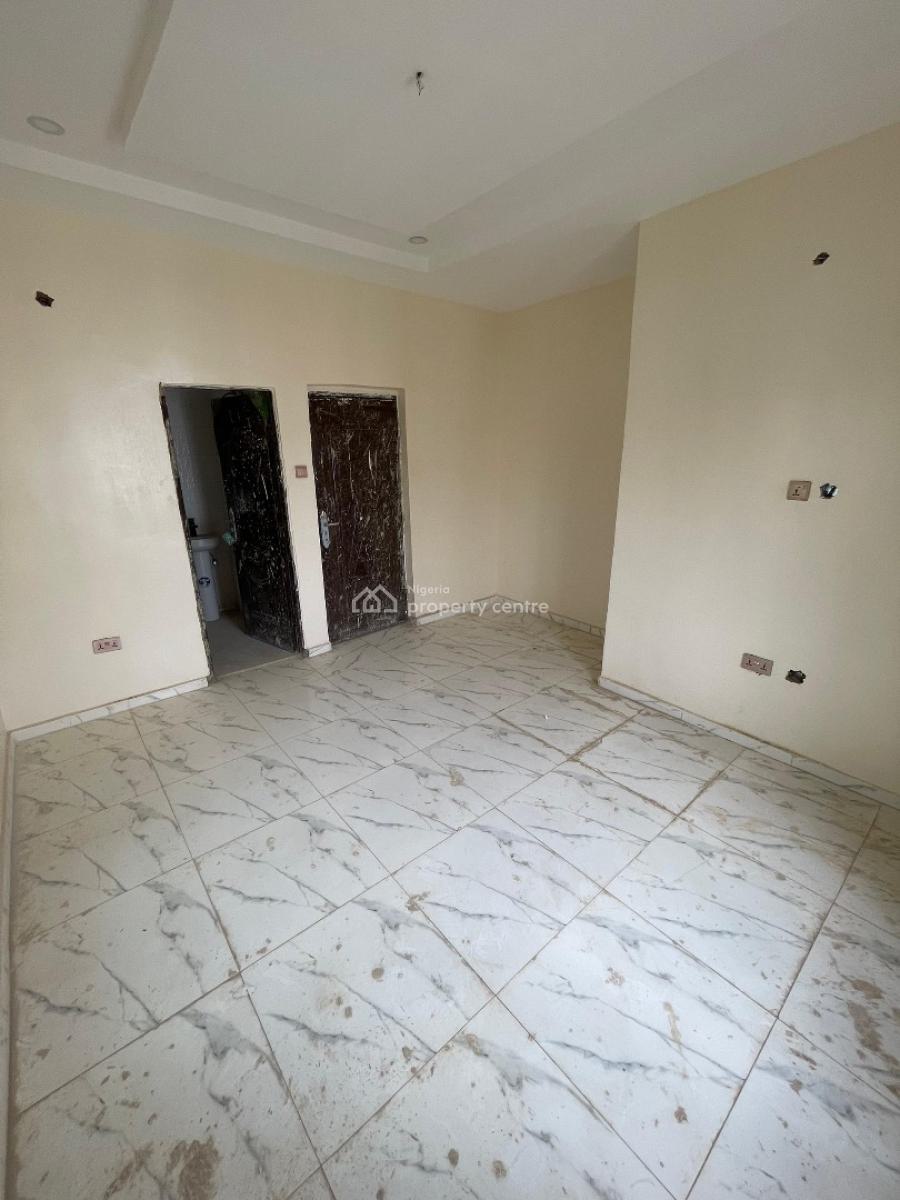 Spacious 3 Bedroom Apartment, Dawaki, Dawaki, Gwarinpa, Abuja, Flat / Apartment for Sale