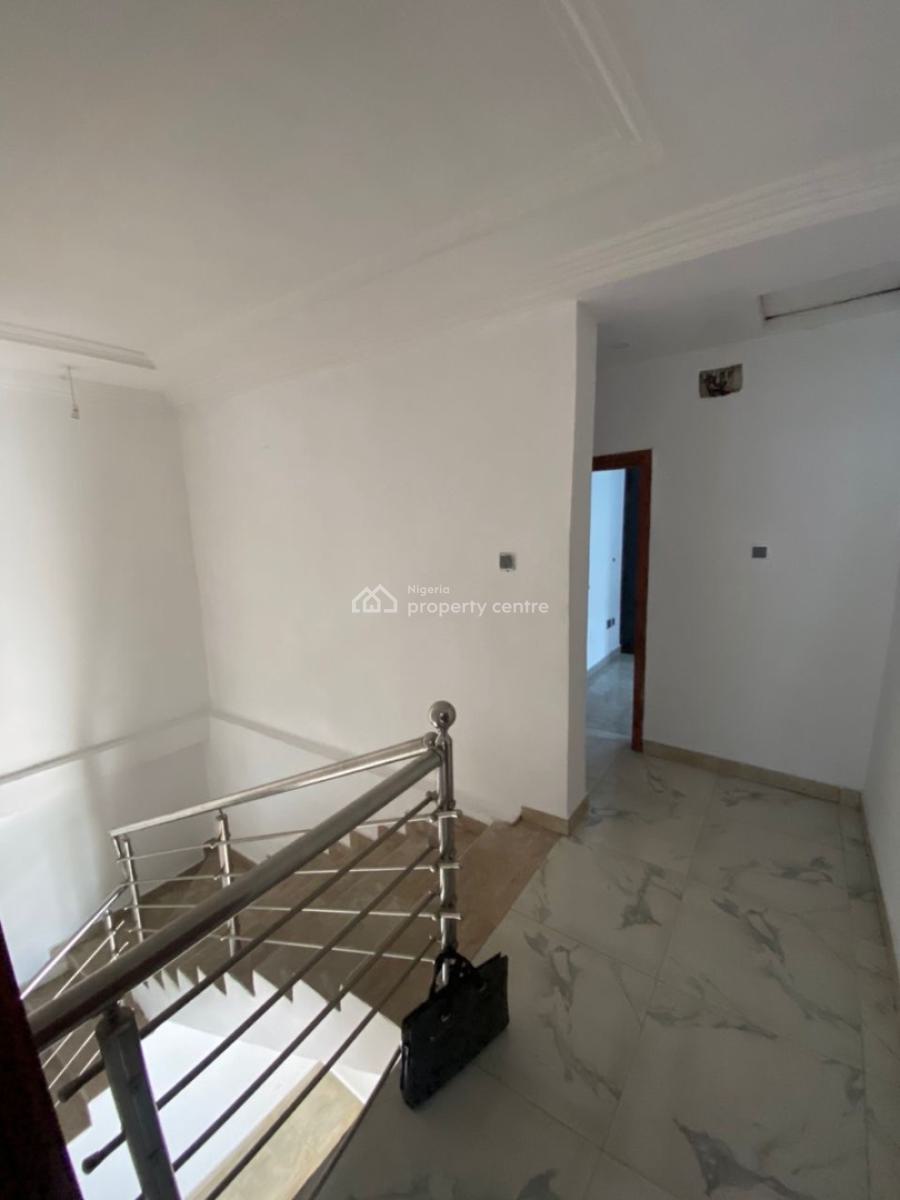 Well Maintained 3 Bedroom Terrace Duplex in a Serene Neighborhood Off, Lekki Phase Lagos, Lekki Phase 1, Lekki, Lagos, Terraced Duplex for Rent