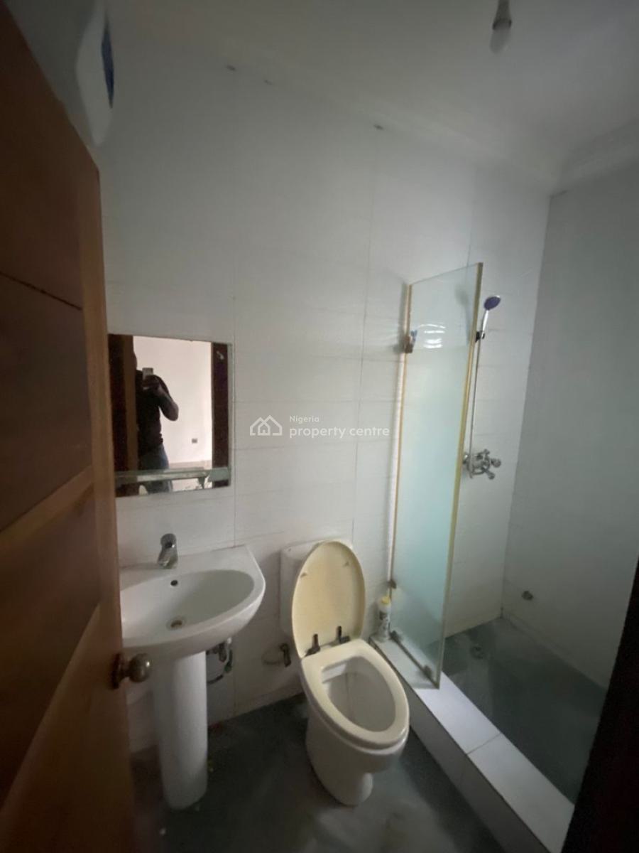 Well Maintained 3 Bedroom Terrace Duplex in a Serene Neighborhood Off, Lekki Phase Lagos, Lekki Phase 1, Lekki, Lagos, Terraced Duplex for Rent