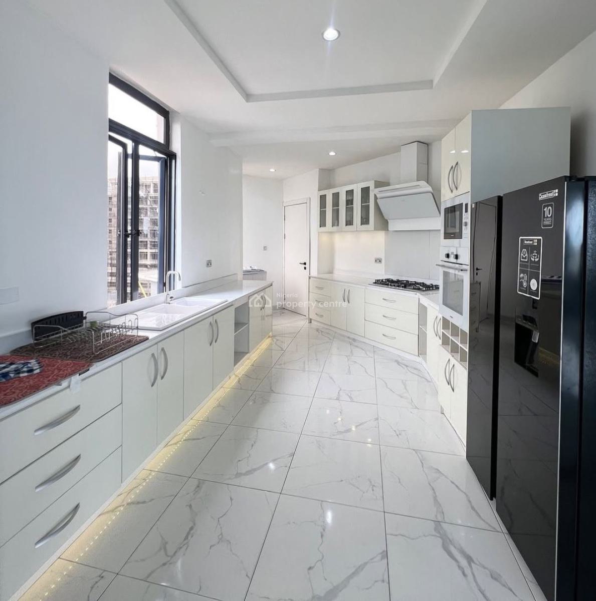 Furnished 3 Bedroom Maisonette, Lekki Phase 1, Lekki Phase 1, Lekki, Lagos, Flat / Apartment for Rent
