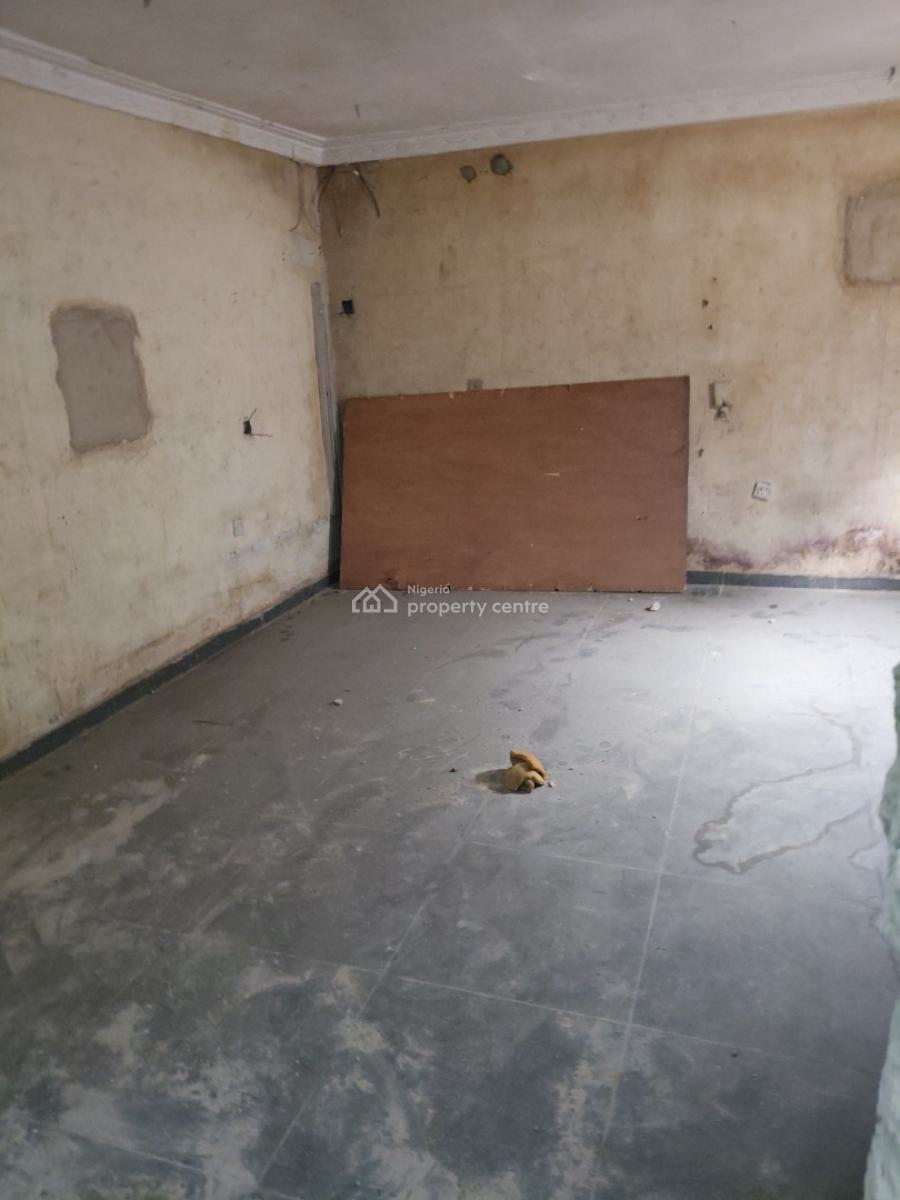 Decent Office Space/ Warehouse/gym House, Demurin, Ketu, Lagos, Office Space for Rent
