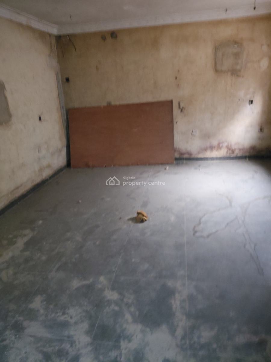 Decent Office Space/ Warehouse/gym House, Demurin, Ketu, Lagos, Office Space for Rent
