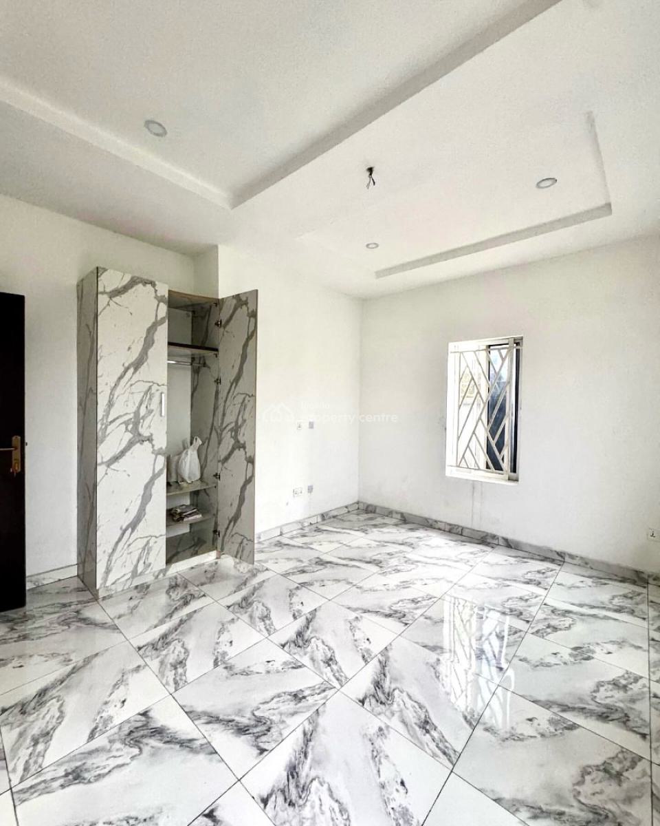 2 Bedroom Apartment with a Bq, Ajah, Lagos, Flat / Apartment for Sale