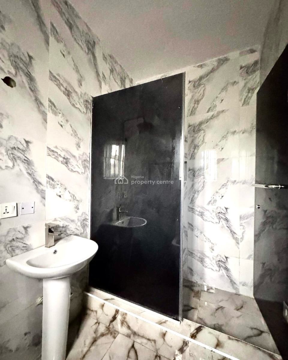 2 Bedroom Apartment with a Bq, Ajah, Lagos, Flat / Apartment for Sale