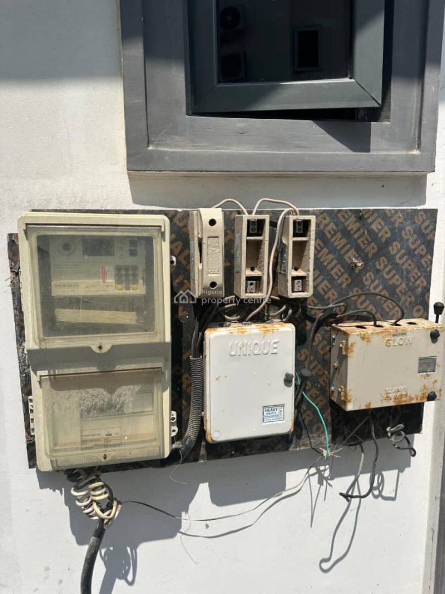 Lovely Studio Apartment in a Well Gated Estate with Prepaid Meter, Ologolo, Lekki, Lagos, Self Contain (single Rooms) for Rent